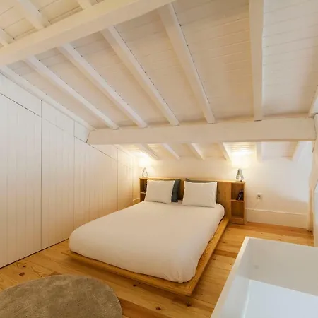 Mezzanine - By Ml * Porto