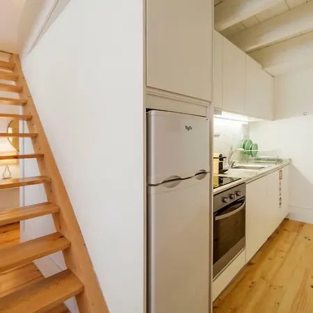 Mezzanine - By Ml Porto